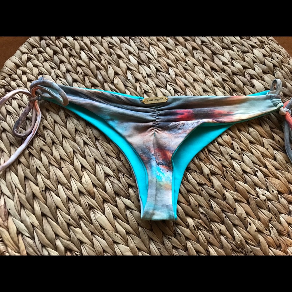 ❌SOLD❌ San Lorenzo reversible bikini NWOT